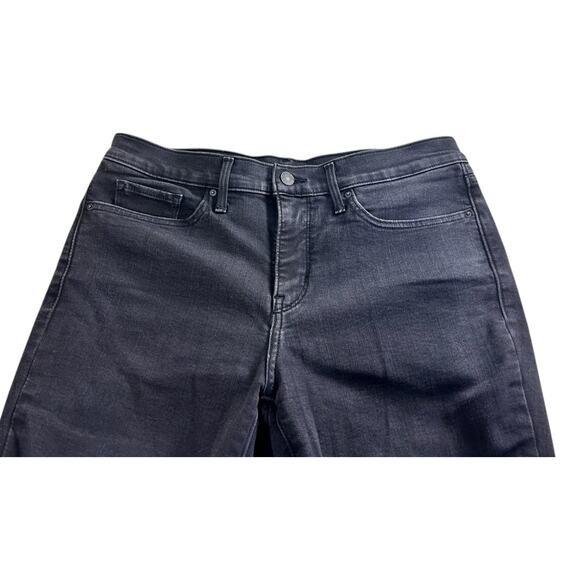 Women's Levis 311 Shaping Skinny Black Jeans Sz 30 Stretch 28" Inseam Mid-Rise - Picture 4 of 6